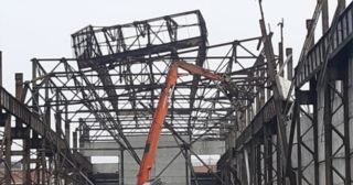 Демонтаж металлоконструкций Петергоф, цена от 2945 руб.