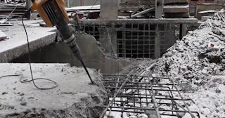 Демонтаж монолитного перекрытия в Петергофе - Профессиональная разборка от 827 руб.