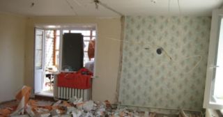 Демонтаж дома из шлакоблока Петергоф, цена от 2945 руб.